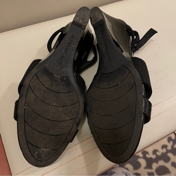 Bandolino Tadaa Fabric Strap Wedge Sandals Black - US 6.5 - Picture 13 of 13